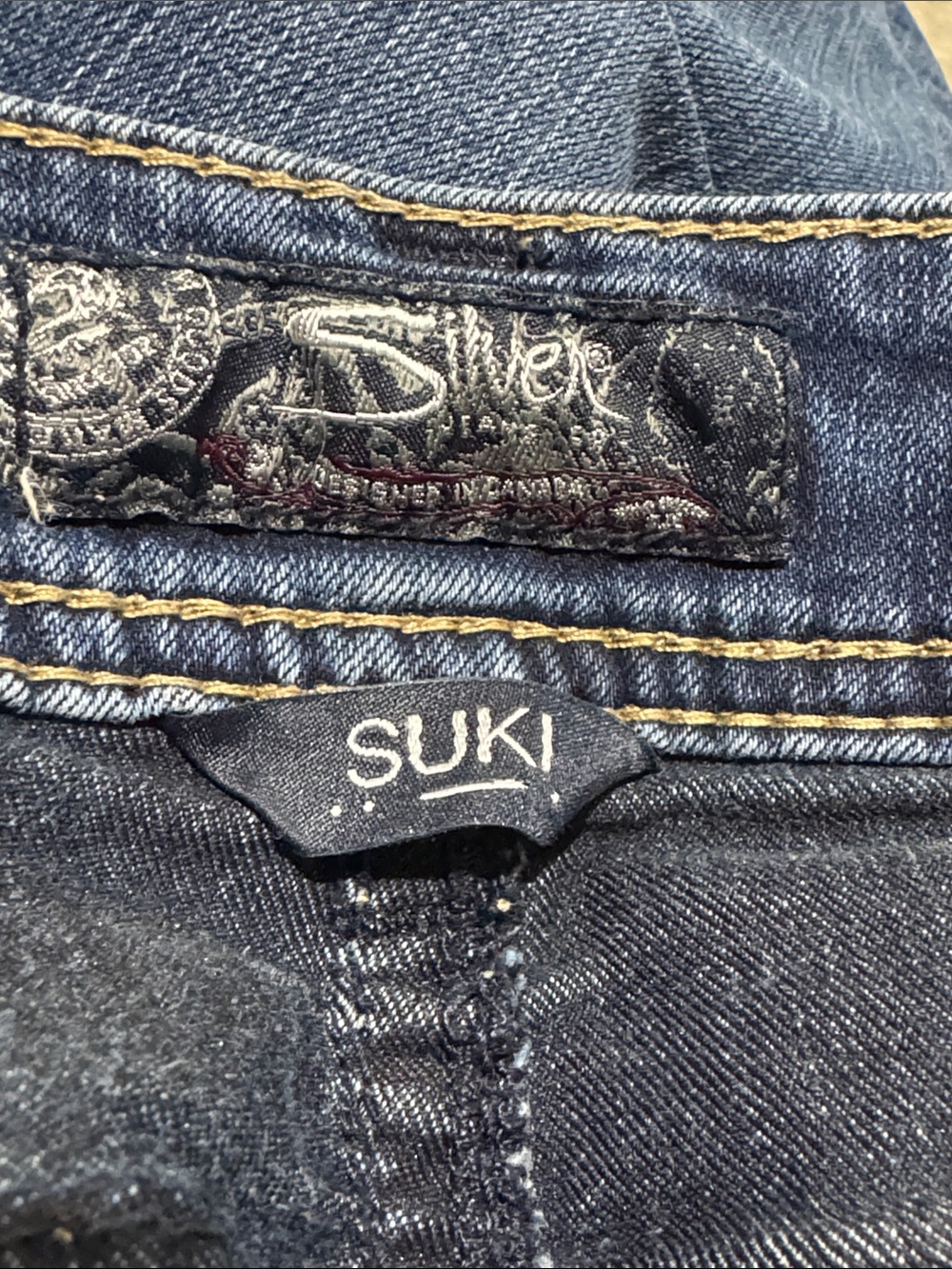 Silver Embellished Back Pocket Medium Wash Jeans - Picture 3 of 4